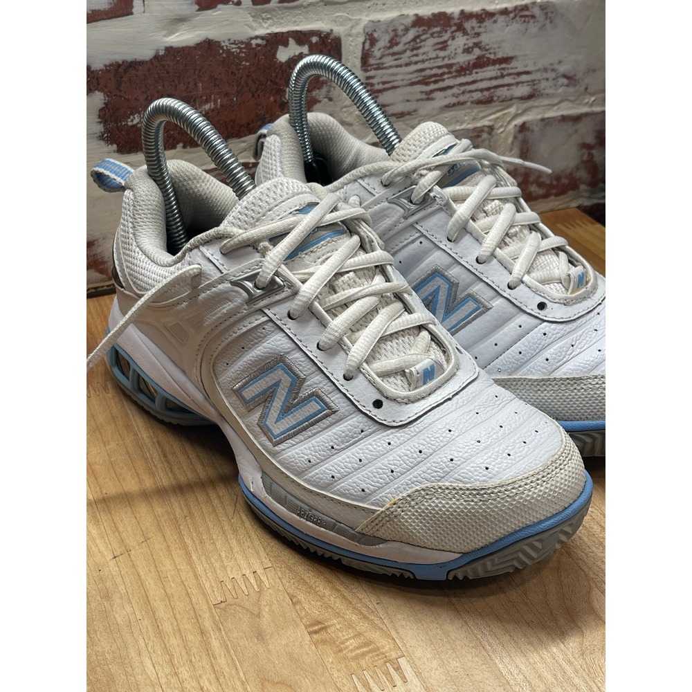 New Balance 804 Women 5.5 D Wide White Blue Tennis Shoes WC801WT Rollbar Abzorb